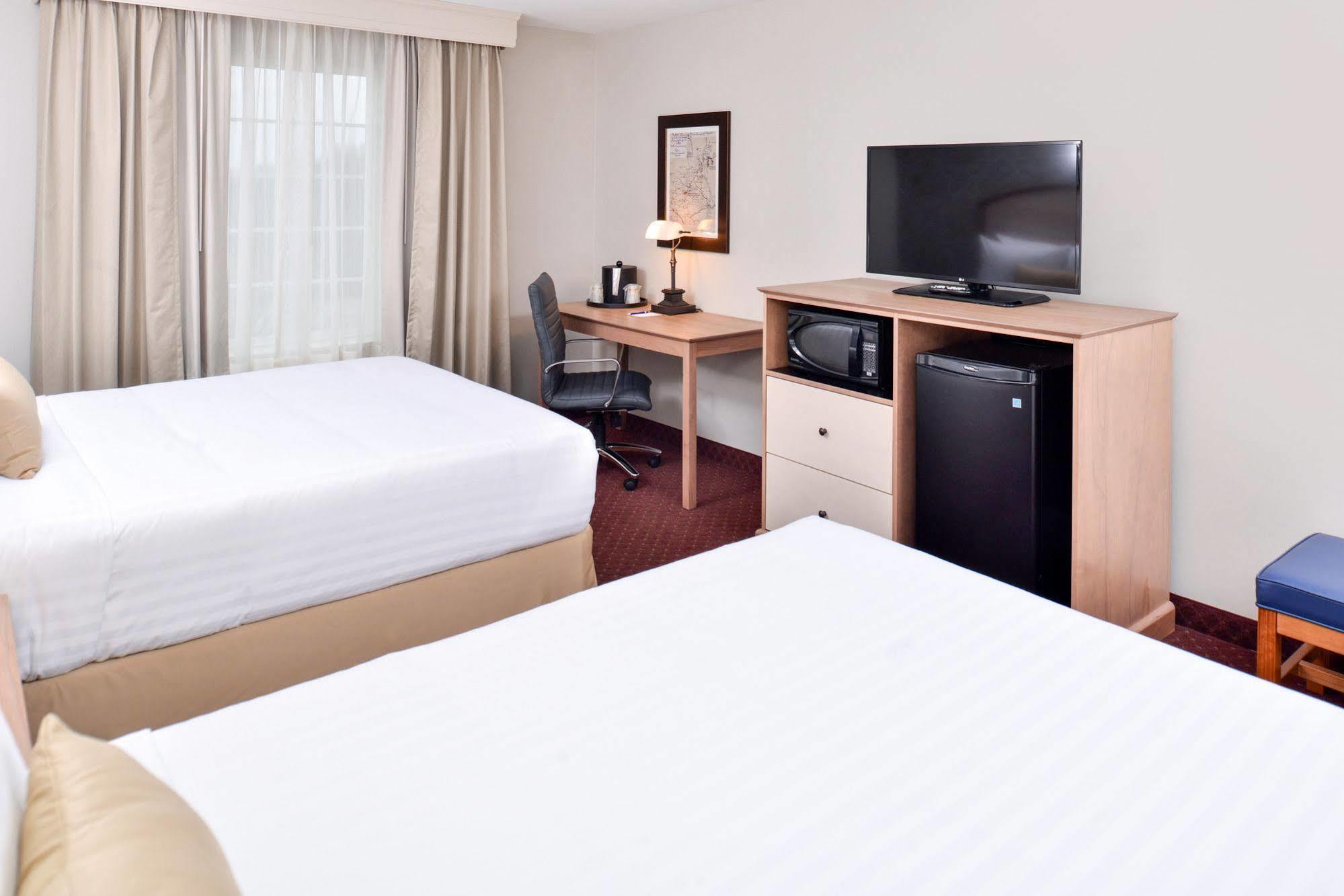 Appomattox Inn&Suites Esterno foto